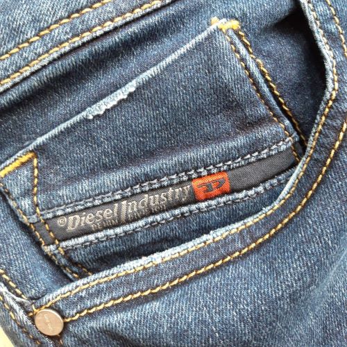 How to Identify the Real Italian Diesel Jeans v Fake Diesel Jeans –