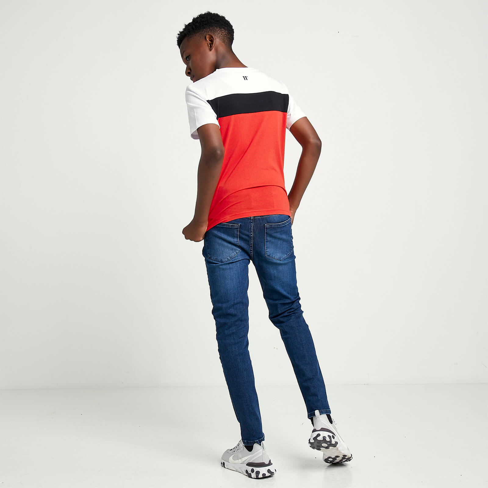 11 Degrees Junior Sustainable Skinny Jeans – Mid Blue Wash