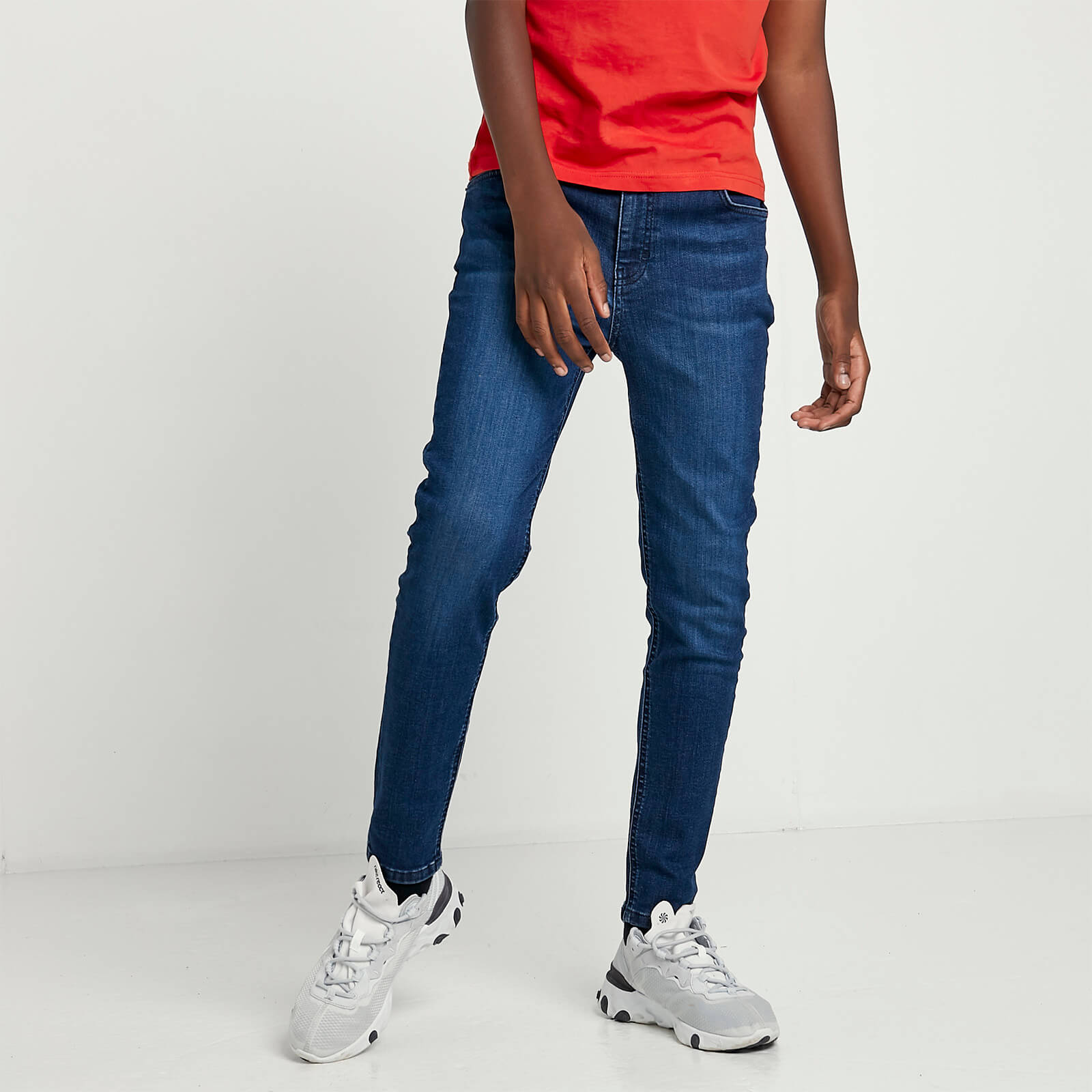 11 Degrees Junior Sustainable Skinny Jeans – Mid Blue Wash