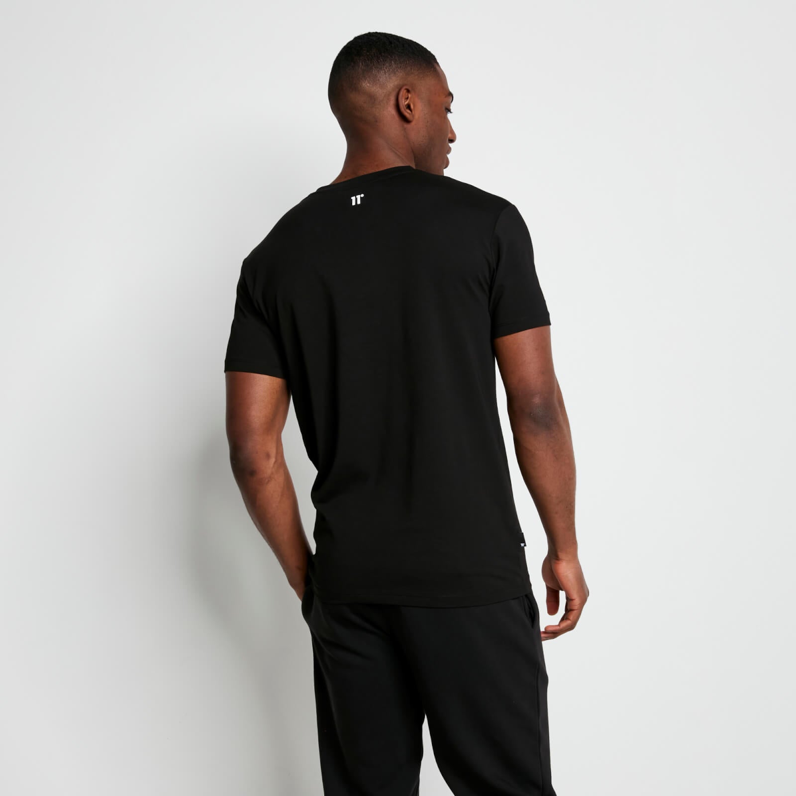 CORE Muscle Fit T-Shirt – Black