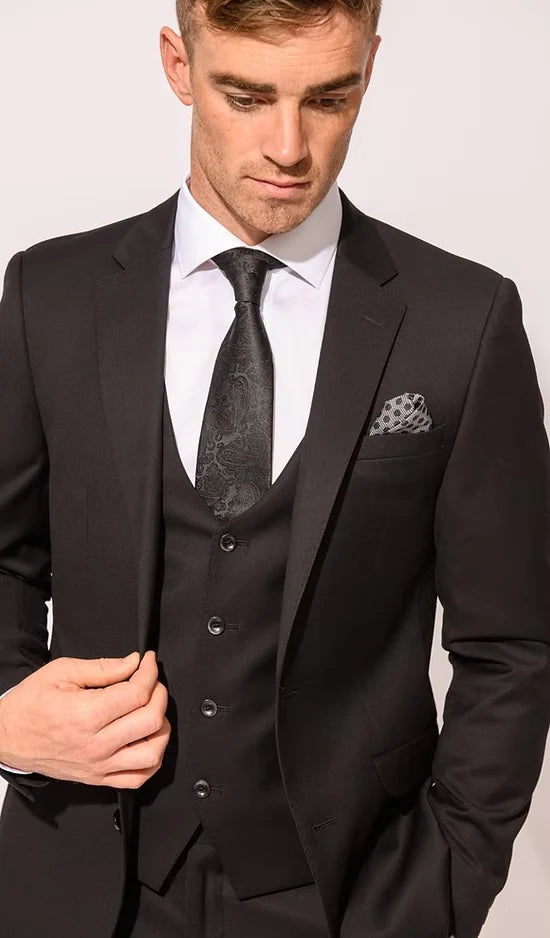 House of U Black Suit