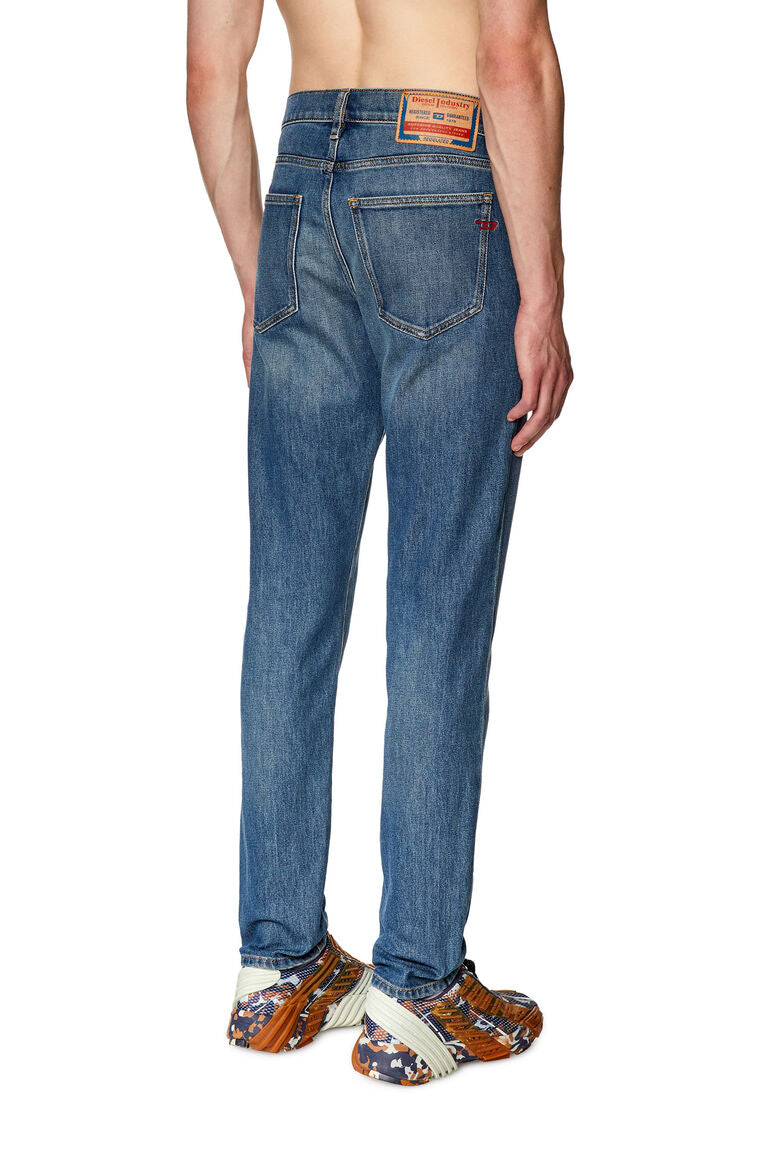 DIESEL Slim Jeans 2019 D-Strukt 09f88