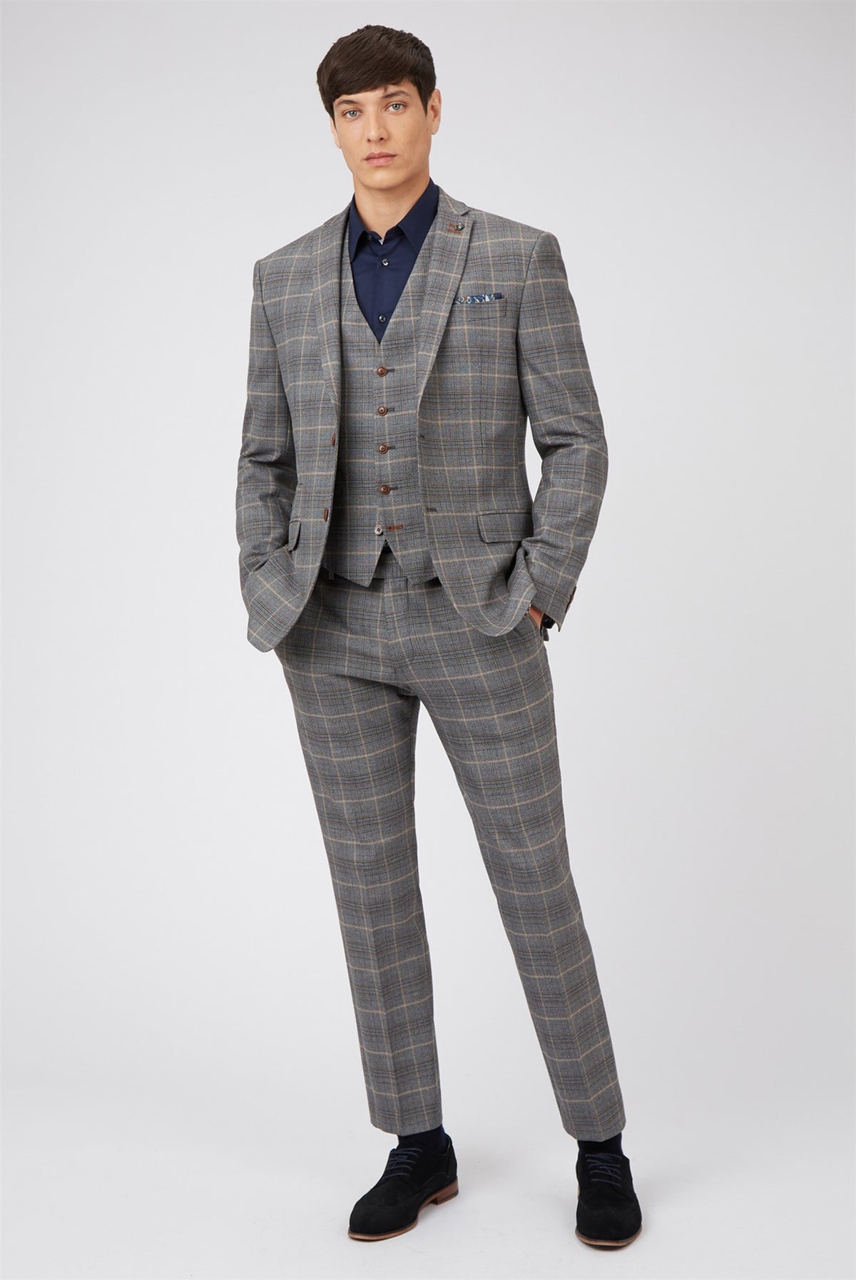 Tailored Fit Grey With Tan Checked Waistcoat